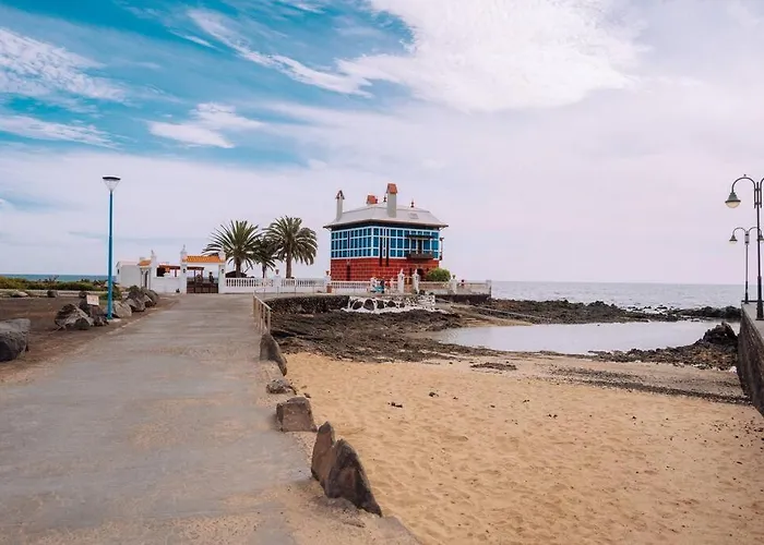 Precioso Apartamento Junto Al Mar.